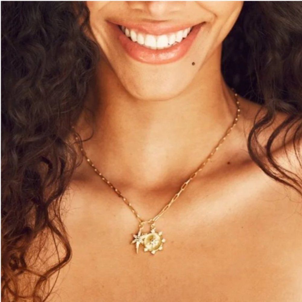 NWT Jennifer Miller Starburst Charm Gold Star Moon Necklace